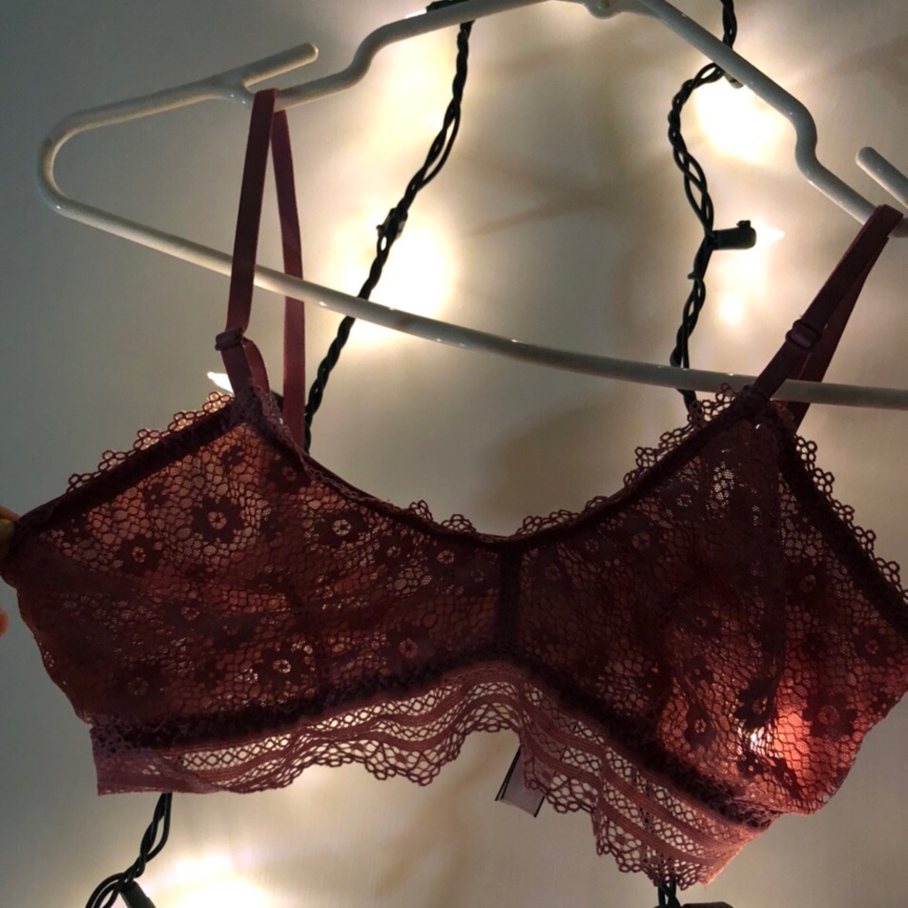 SUPER CUTE pink bralette